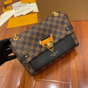 gucciaaa-38673-gallery-75437-26ccf19a1fa05b51 城市同行|N40108 女士肩背斜背包|包款全貌與整體比例