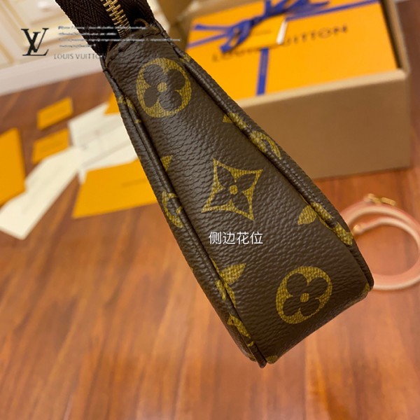 gucciaaa-38677-gallery-75483-6c083e857cc347a1 城市同行|M40712 晚宴包手拿包|商品實拍視角 03