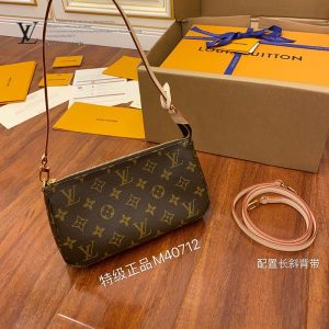 gucciaaa-38677-gallery-75489-0e5116fa26473688 城市同行|M40712 晚宴包手拿包|包款全貌與整體比例