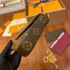 gucciaaa-38678-gallery-75508-efeb86cdd19a248d 城市同行|M61276 三件套手包斜背包|商品實拍視角 09