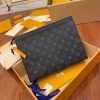 gucciaaa-38680-gallery-75529-0e7eb7cfb14a43cf 城市同行|M61692 手包|商品實拍視角 03