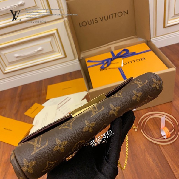 gucciaaa-38683-gallery-75563-81703325bdd6d250 城市同行|M40717 小號斜背包晚宴包|商品實拍視角 05