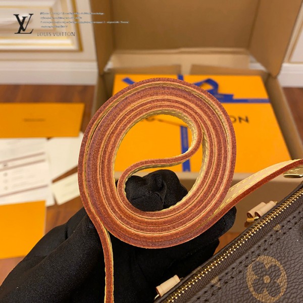 gucciaaa-38684-gallery-75577-ca6279c5fb29602e 城市同行|M61252 NANO mini枕頭包|商品實拍視角 09