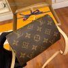 gucciaaa-38684-gallery-75579-7963b04d6ec1ee8f 城市同行|M61252 NANO mini枕頭包|商品實拍視角 11