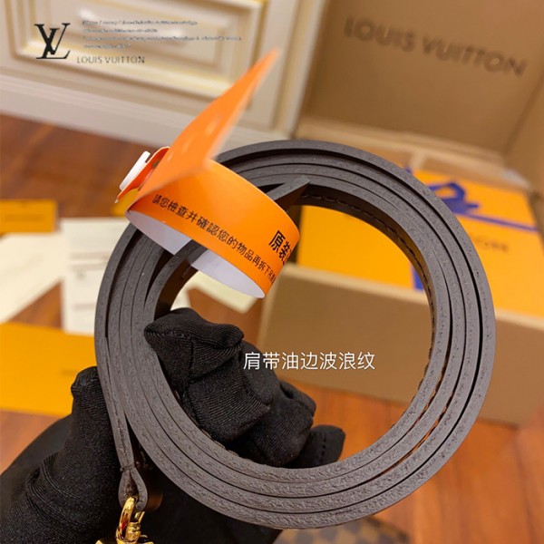 gucciaaa-38688-gallery-75618-c6c25bdde408856b 城市同行|N41129 小號斜背包|城市旅行實拍視角
