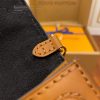 gucciaaa-38690-gallery-75646-6ed0254d43293aca 城市同行|M68621 達芙妮MINI郵差包|商品實拍視角 09