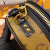 gucciaaa-38691-gallery-75658-1eba70507919c302 城市同行|M68276 斜背包 圓餅包|商品實拍視角 06