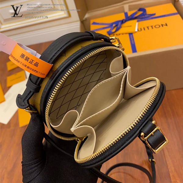 gucciaaa-38691-gallery-75666-09d1cc9e4ba257b2 城市同行|M68276 斜背包 圓餅包|商品實拍視角 13