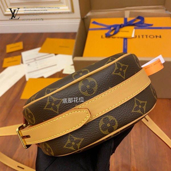 gucciaaa-38692-gallery-75671-68e4a3d328fce9cd 城市同行|M45149 女士蘋果包|商品實拍視角 06