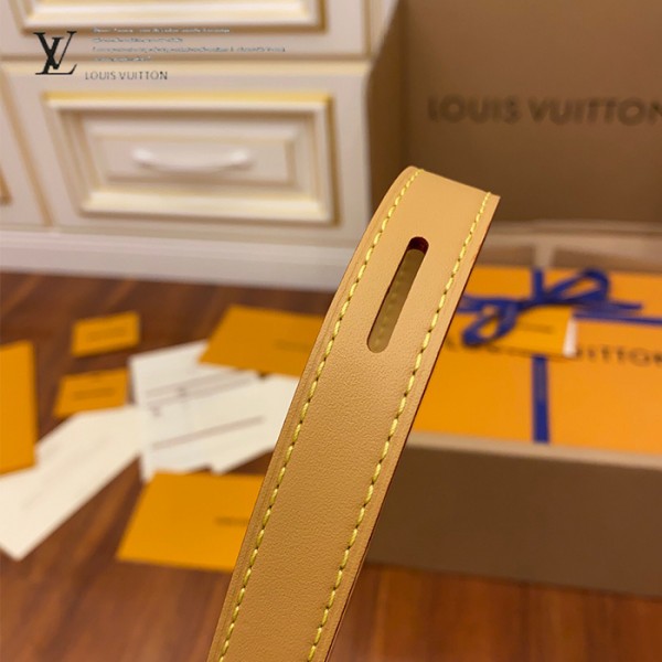 gucciaaa-38692-gallery-75682-2972c18182faacb5 城市同行|M45149 女士蘋果包|商品實拍視角 16