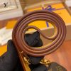 gucciaaa-38693-gallery-75690-5404405a8f62e26f 城市同行|M44914 手機包|商品實拍視角 06