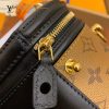 gucciaaa-38695-gallery-75716-37912803565f5b27 城市同行|M43986 圓桶化妝包|城市旅行實拍視角