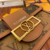 gucciaaa-38697-gallery-75753-f3470d3d10aa1ca2 城市同行|M68746 小號達芙妮郵差包|商品實拍視角 11