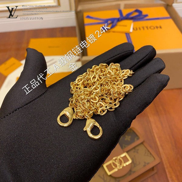 gucciaaa-38697-gallery-75754-9d1a1c9dce81234f 城市同行|M68746 小號達芙妮郵差包|商品實拍視角 12