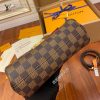 gucciaaa-38699-gallery-75770-a41e98b520bf205a 城市同行|N53000 郵差包|商品實拍視角 03