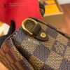 gucciaaa-38699-gallery-75771-8c764bc668f34066 城市同行|N53000 郵差包|城市旅行實拍視角