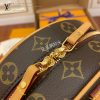 gucciaaa-38703-gallery-75816-94775b8ff85e9492 城市同行|M52294 化妝包圓餅包|城市旅行實拍視角