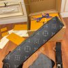 gucciaaa-38706-gallery-75852-5aa1c7128890d3c2 城市同行|M69443 男士三合一郵差包|商品實拍視角 03
