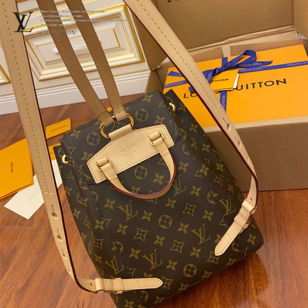 gucciaaa-38714-gallery-75978-2f82a8358e719dd7 城市同行|M43431 雙肩包|商品實拍視角 10