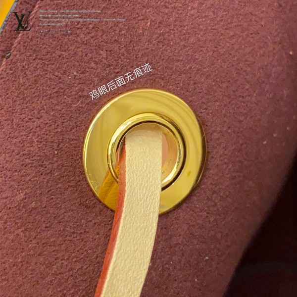 gucciaaa-38714-gallery-75985-cdc0f60ef2f40d5f 城市同行|M43431 雙肩包|商品實拍視角 17