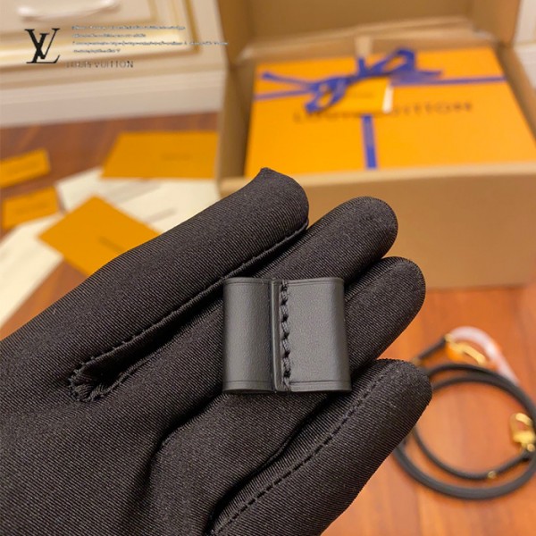 gucciaaa-38715-gallery-76000-a4415c7fae29106b 城市同行|M44020 女士NOE水桶包|商品實拍視角 09
