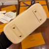 gucciaaa-38719-gallery-76032-dccd457b85a084a9 城市同行|M53152 ALMA bb 貝殼包|商品實拍視角 02
