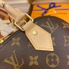 gucciaaa-38719-gallery-76042-733a39f1bd23007b 城市同行|M53152 ALMA bb 貝殼包|商品實拍視角 11
