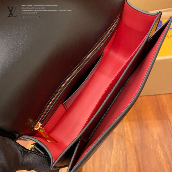 gucciaaa-38720-gallery-76054-758f6034ab238f82 城市同行|M55948 女士郵差包|商品實拍視角 10