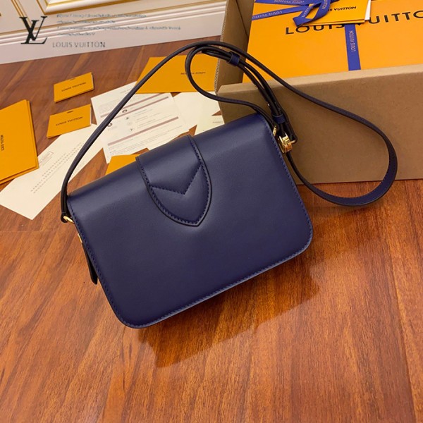 gucciaaa-38722-gallery-76077-bbfef35223f29d5a 城市同行|M55951 女士郵差包|商品實拍視角 06