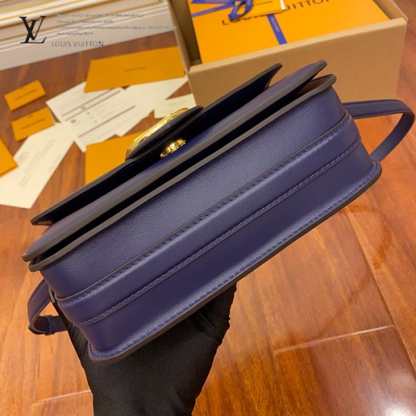 gucciaaa-38722-gallery-76088-76d79778898265ac 城市同行|M55951 女士郵差包|商品實拍視角 17