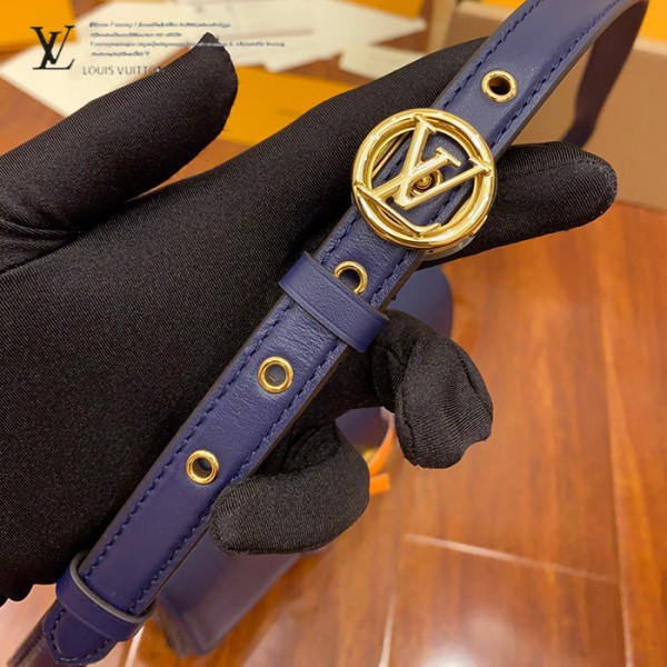 gucciaaa-38722-gallery-76091-c07287f3a2e6090f 城市同行|M55951 女士郵差包|商品實拍視角 20