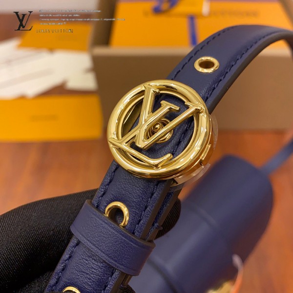 gucciaaa-38722-gallery-76092-21fbedc57512313d 城市同行|M55951 女士郵差包|商品實拍視角 21