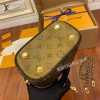 gucciaaa-38726-gallery-76151-e46deb9960b01be2 城市同行|M45165 化妝包|商品實拍視角 03