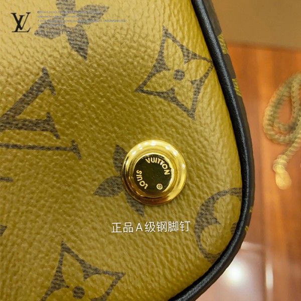 gucciaaa-38726-gallery-76154-d761c28e8fe3a493 城市同行|M45165 化妝包|商品實拍視角 05