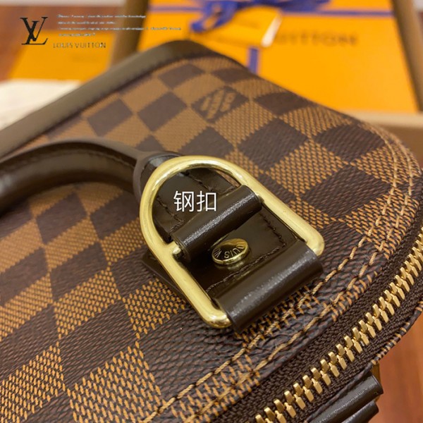 gucciaaa-38727-gallery-76163-b6c7aae00b02c1d3 城市同行|N41221 ALMA bb 貝殼包|商品實拍視角 05