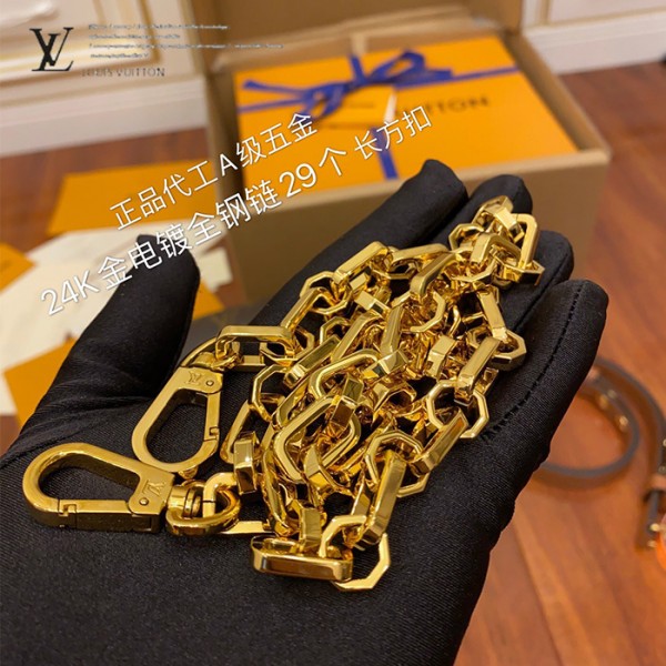 gucciaaa-38729-gallery-76189-023b2e1483c9a66a 城市同行|M44391 達芙妮郵差包|商品實拍視角 14