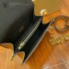 gucciaaa-38729-gallery-76190-07c746d36f803825 城市同行|M44391 達芙妮郵差包|商品實拍視角 15